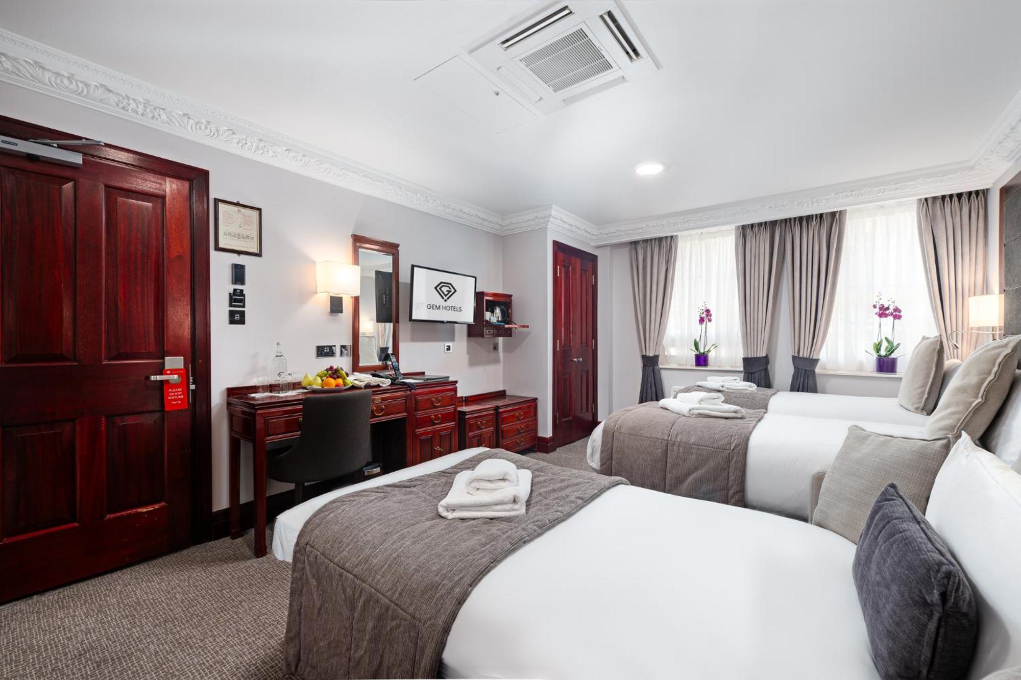Comfort Triple Room